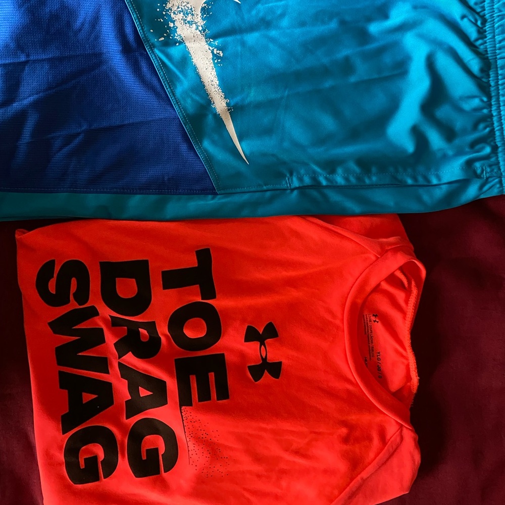 Under Armour Tee And Nike Shorts